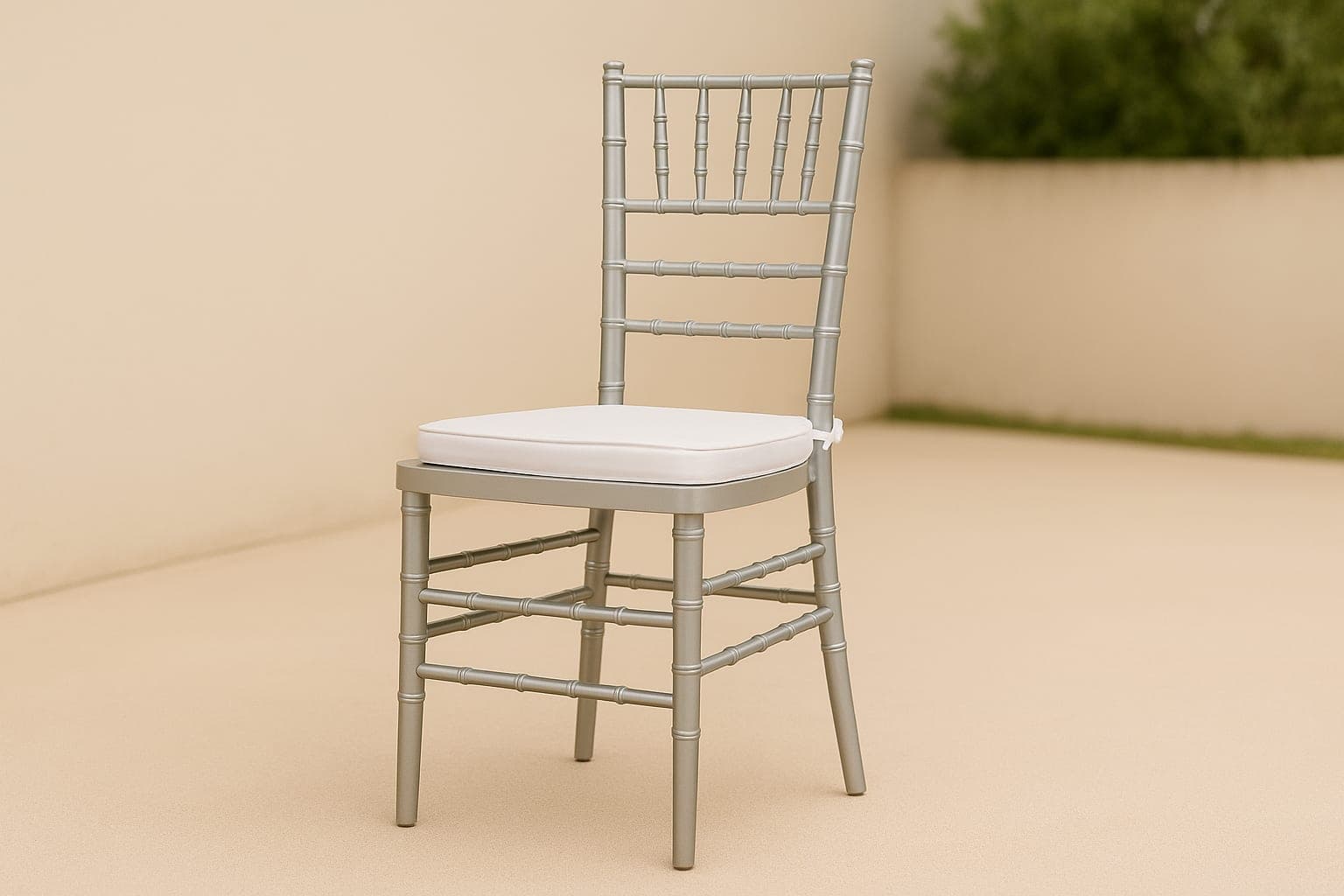 Chiavari Silver Chair With Cushion